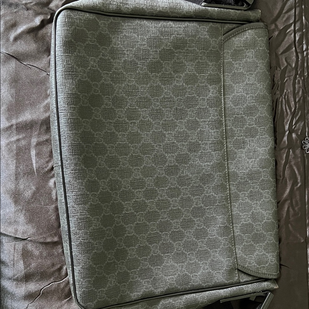 Gucci Dark Gray Monogram Messenger Bag - Picture 5 of 12